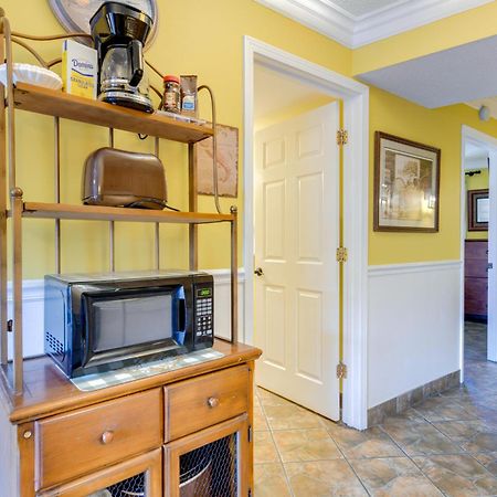 Downtown Gatlinburg Condo With Community Pool! Екстер'єр фото
