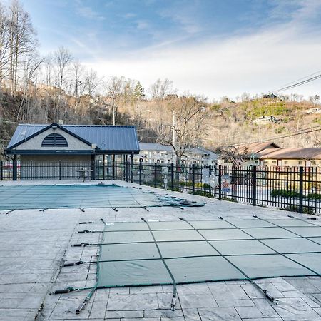 Downtown Gatlinburg Condo With Community Pool! Екстер'єр фото