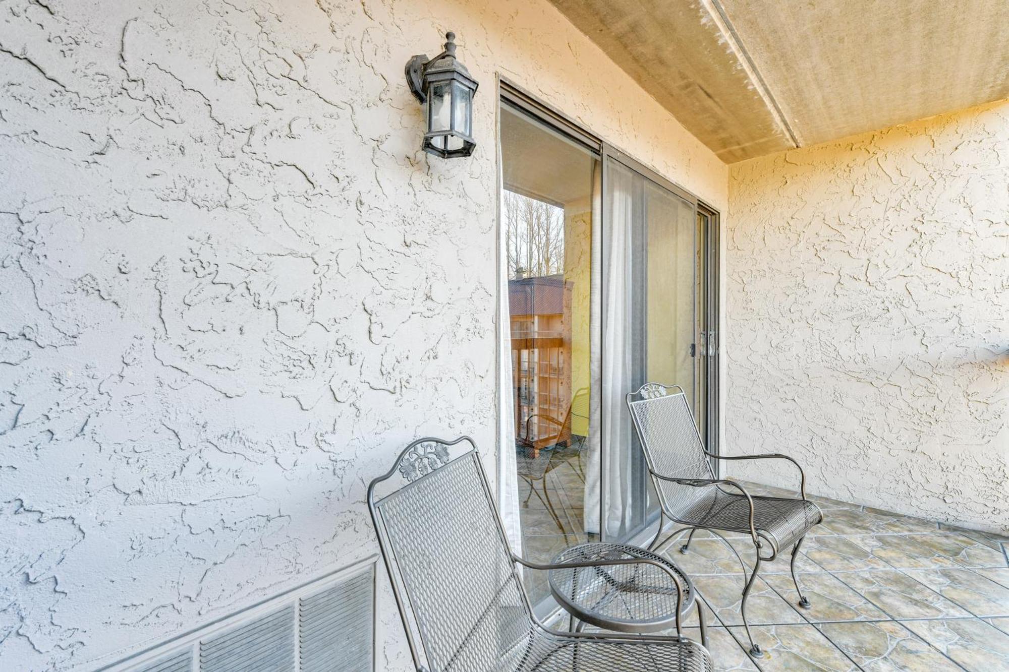 Downtown Gatlinburg Condo With Community Pool! Екстер'єр фото